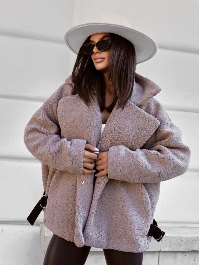 ✨Nová sezóna = nový outfit! ✨ Na Tinedi.sk nájdeš štýlové bundy a kabáty, ktoré ti dodajú dokonalý jesenný vibe 🍁 Buď...